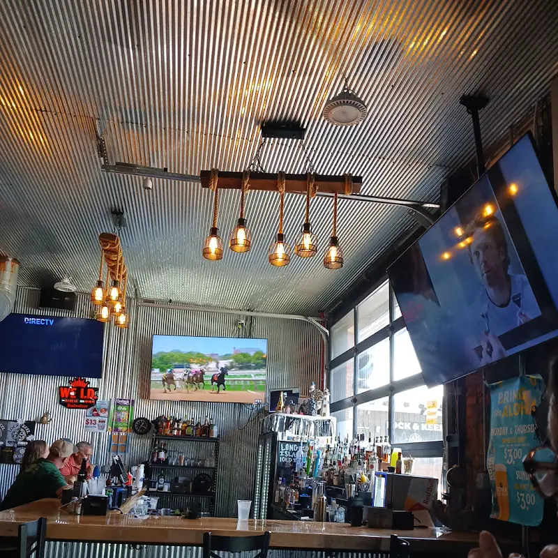 Lock & Keel Pub
