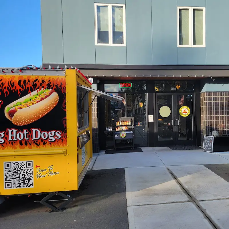 Pints Dog House