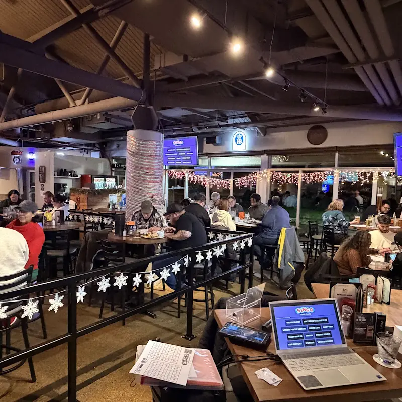 Riverbend Bar & Grill