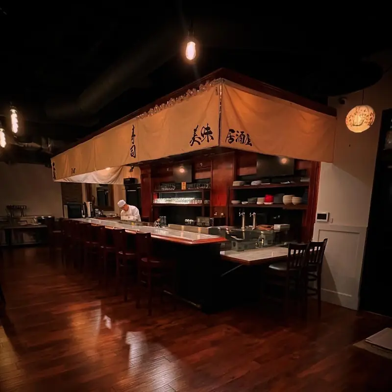Gold Coast Sushi & Ramen