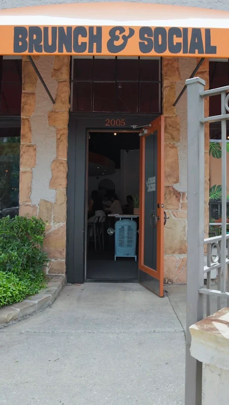 Brunch & Social