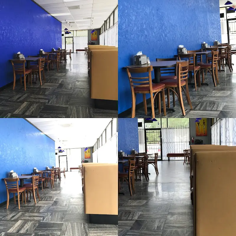 Cafe De Vivre