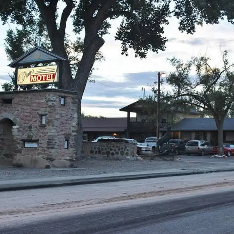 Plains Motel Trading Post Gift Shop & Ice Cream Parlor