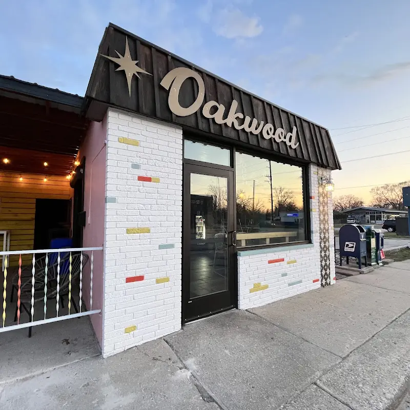 Oakwood Proper Burgers