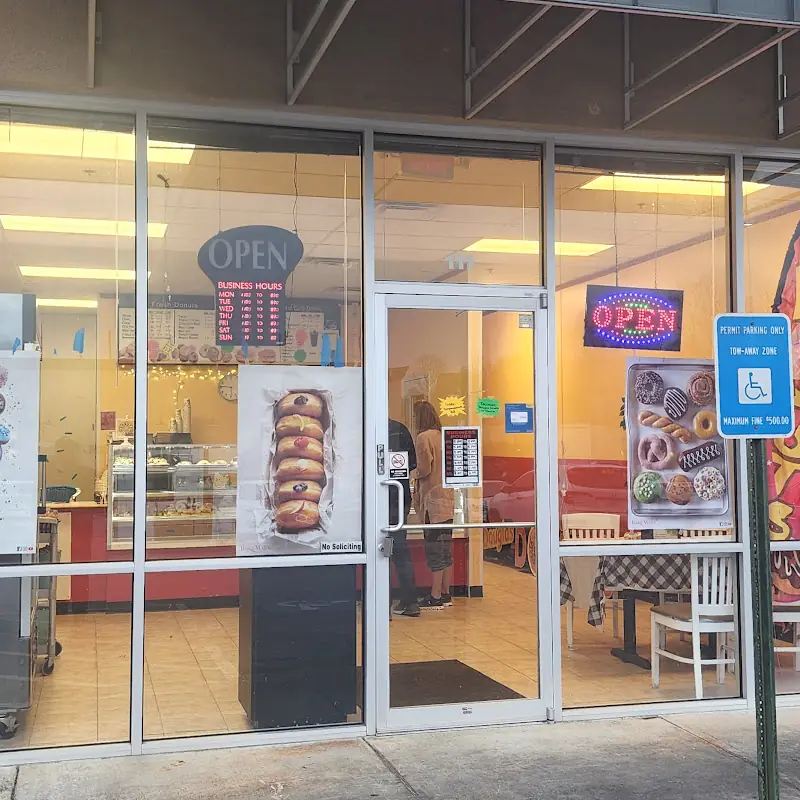 Douglas Donuts in Hiram