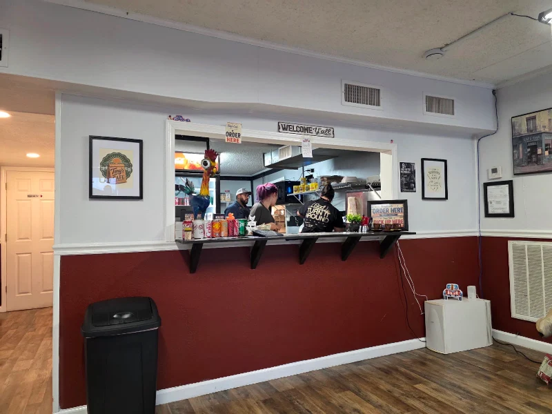 Tony's Cafe