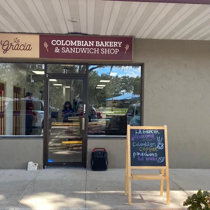 La Gracia Bakery and Sandwich Shop (Colombian)