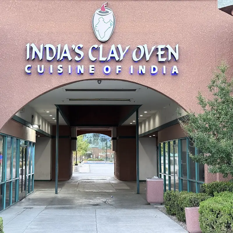 India's Clay Oven