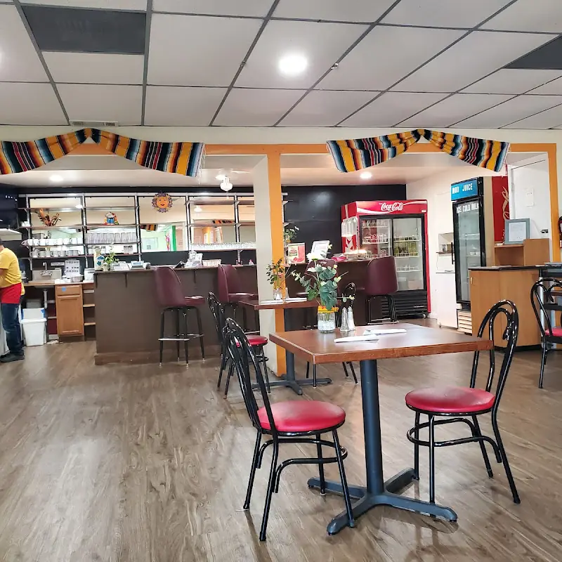 Los Socios Cafe Taqueria & Bar