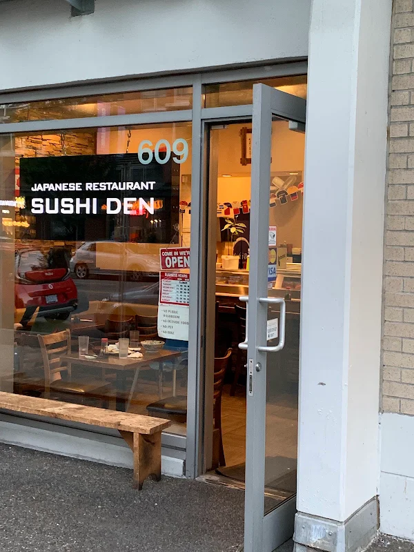 Sushi Den