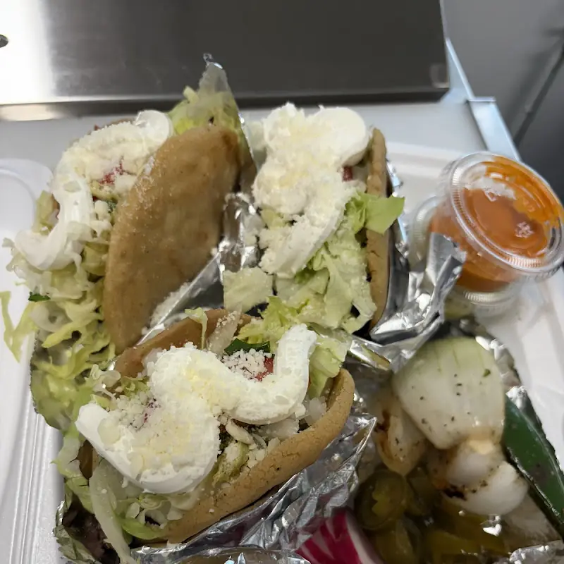 El Taconazo Food Truck