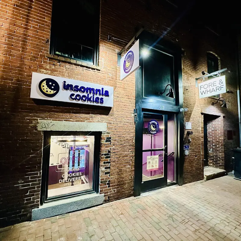 Insomnia Cookies