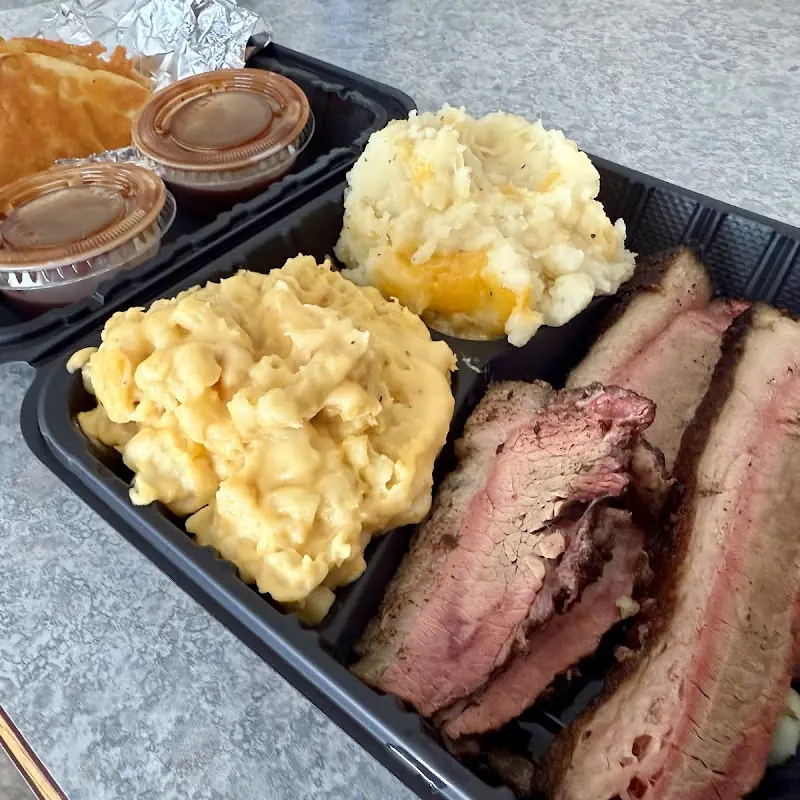 Cindy Lou's BBQ & Catering