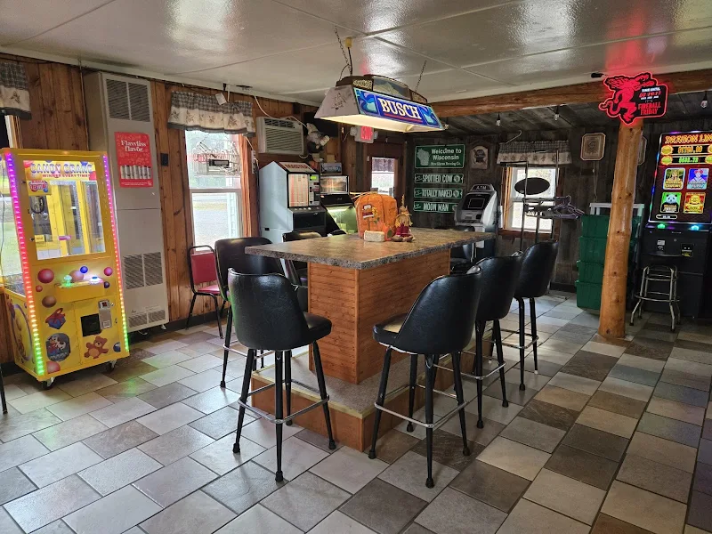 Flatwaters Saloon & Campground