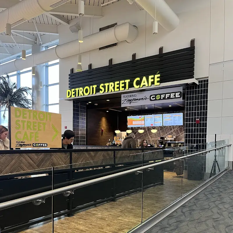 Detroit Street Lunchbox