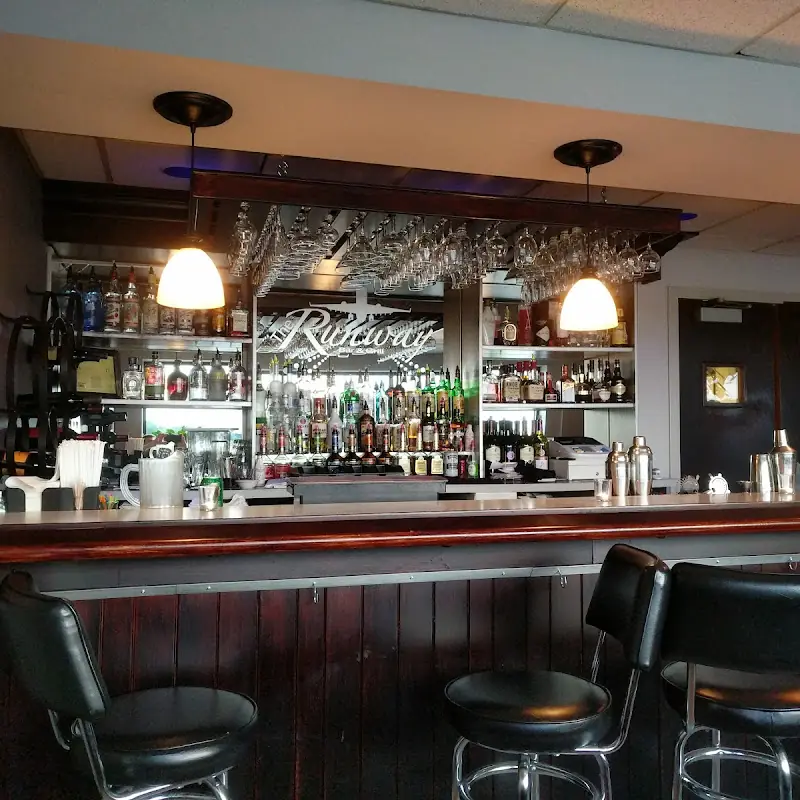 Runway Bar and Grill