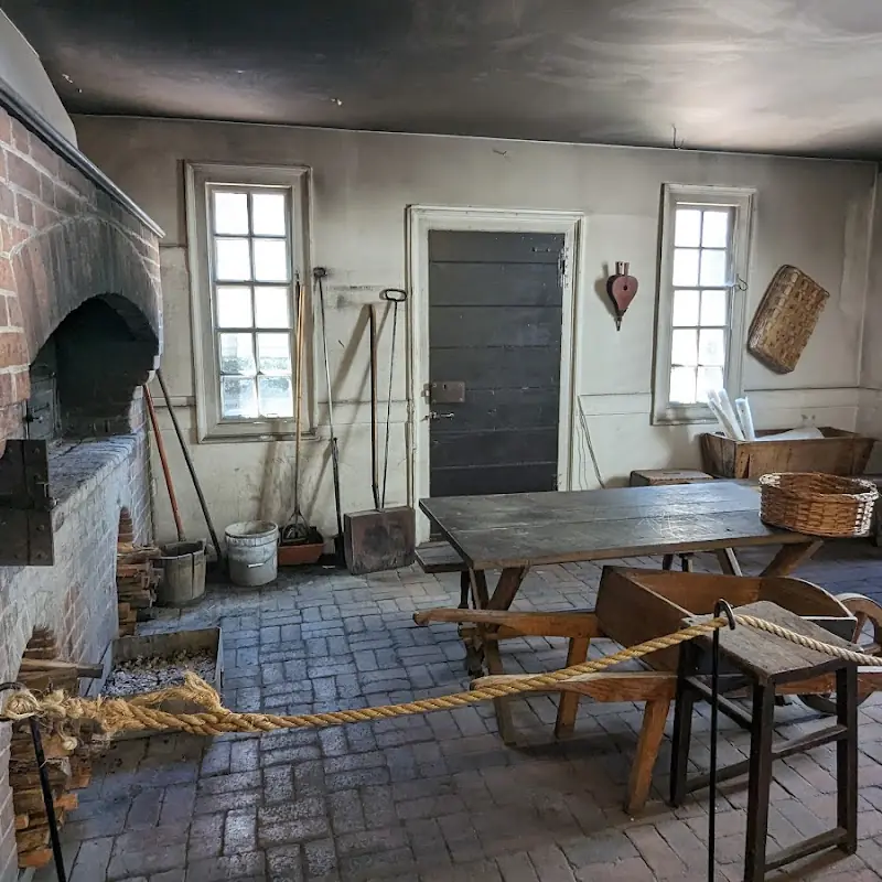 Raleigh Tavern Bakery