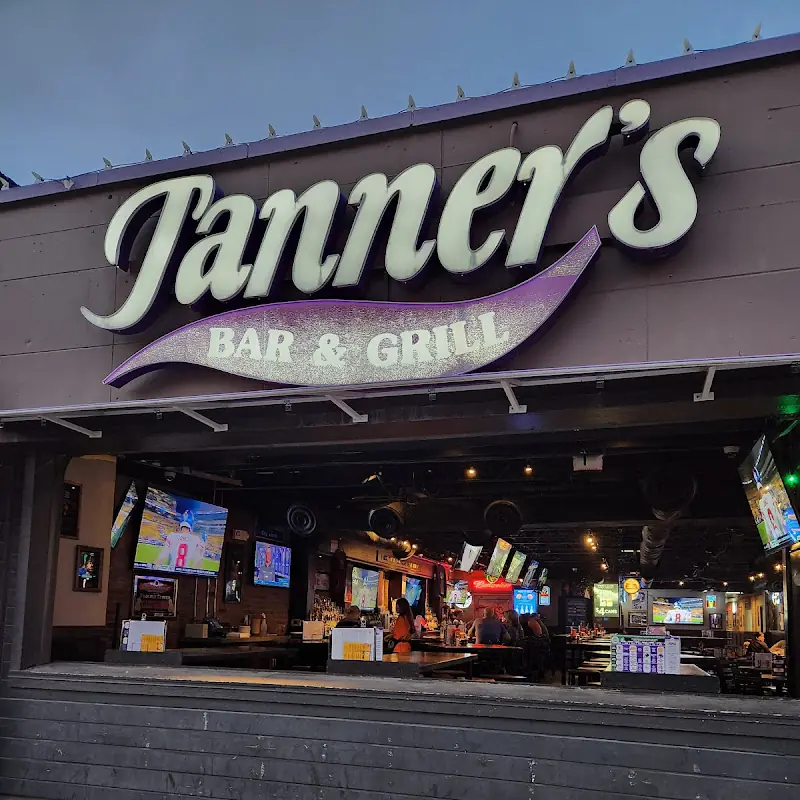 Tanner's | Bar & Grill