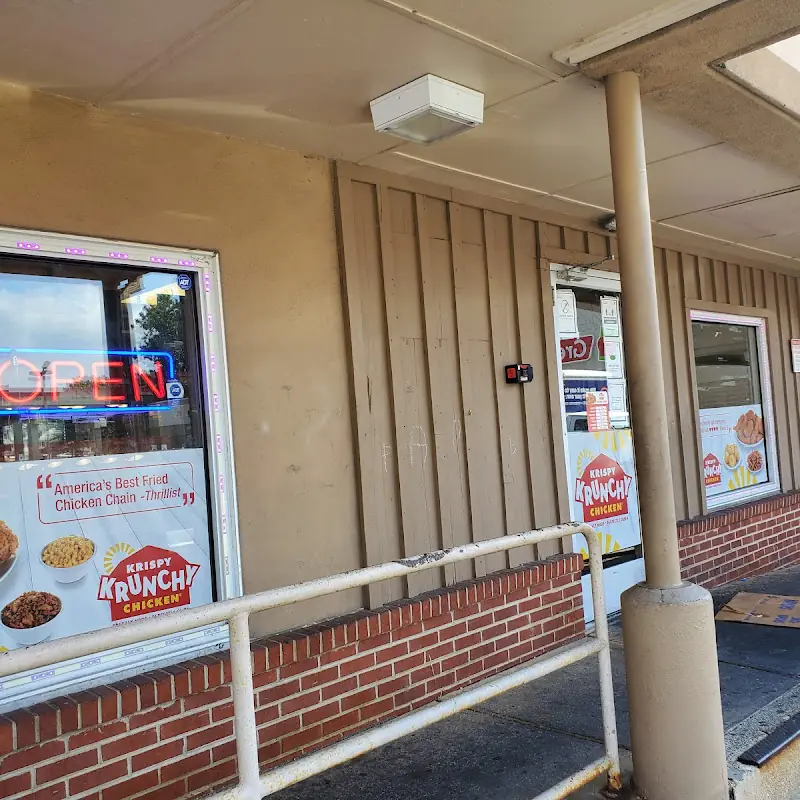 Italiano's pizza and wings, and fried chicken