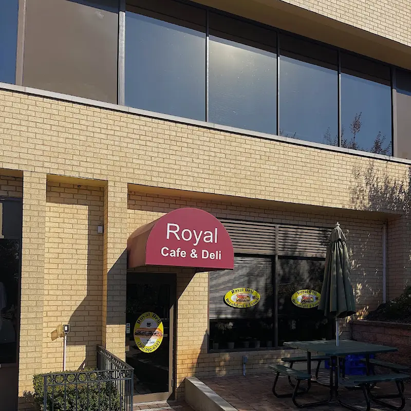 Choi's Royal Cafe