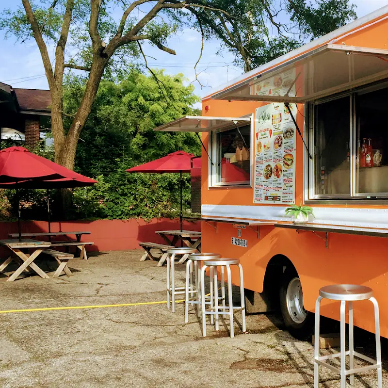 Los Agavez Taqueria