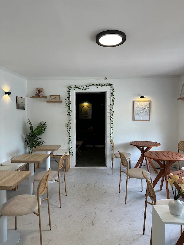 Cafe Sparrow
