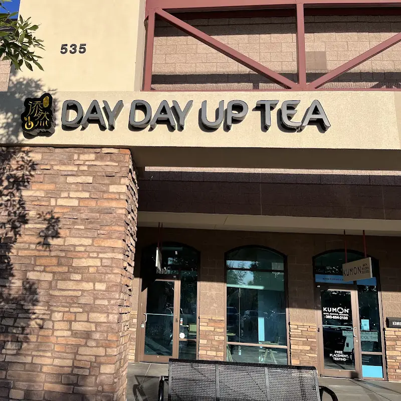 DAY DAY UP TEA