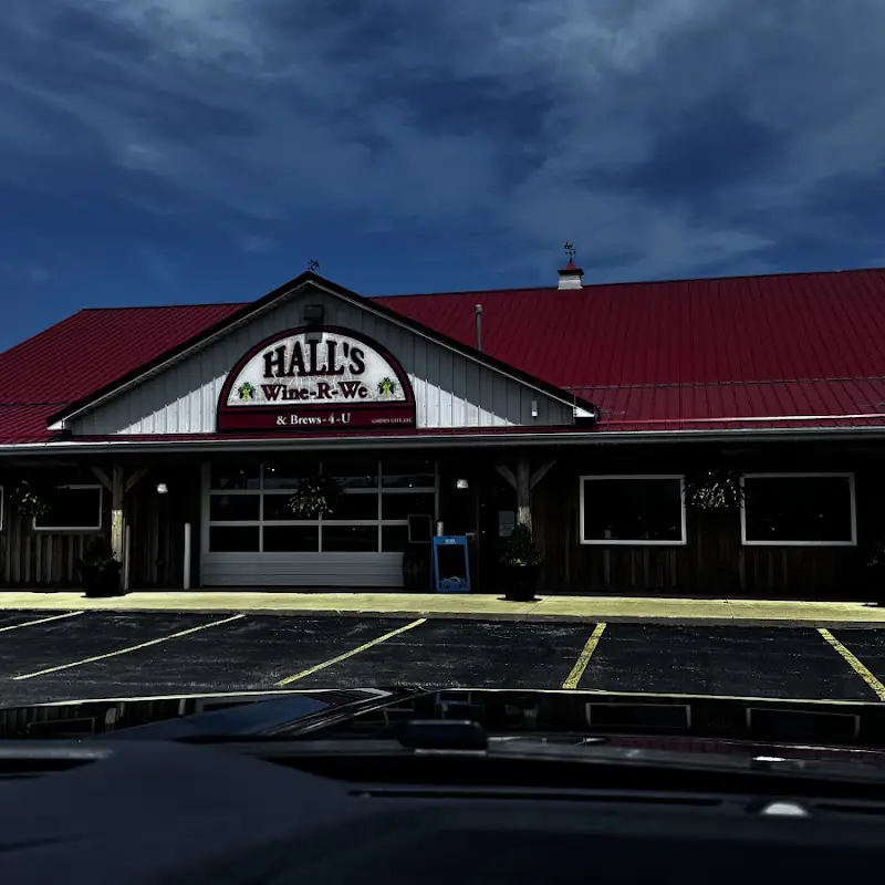 Hall's Wine-R-We & Brews-4-U - Clyde, OH