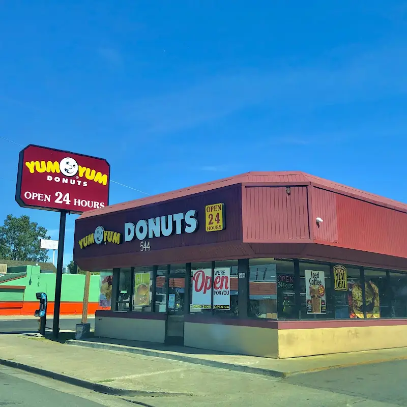 Yum Yum Donuts