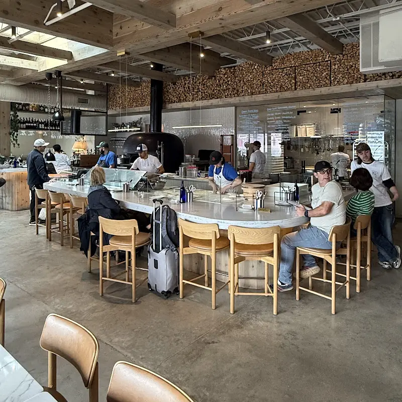 Sho Pizza Bar