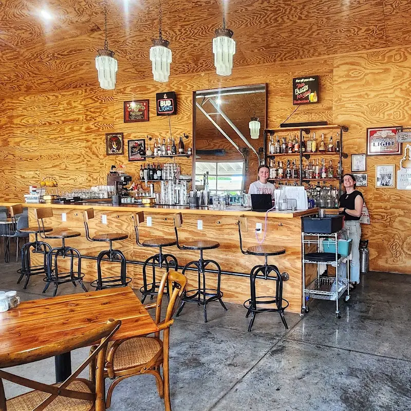 Studio 6 Bistro