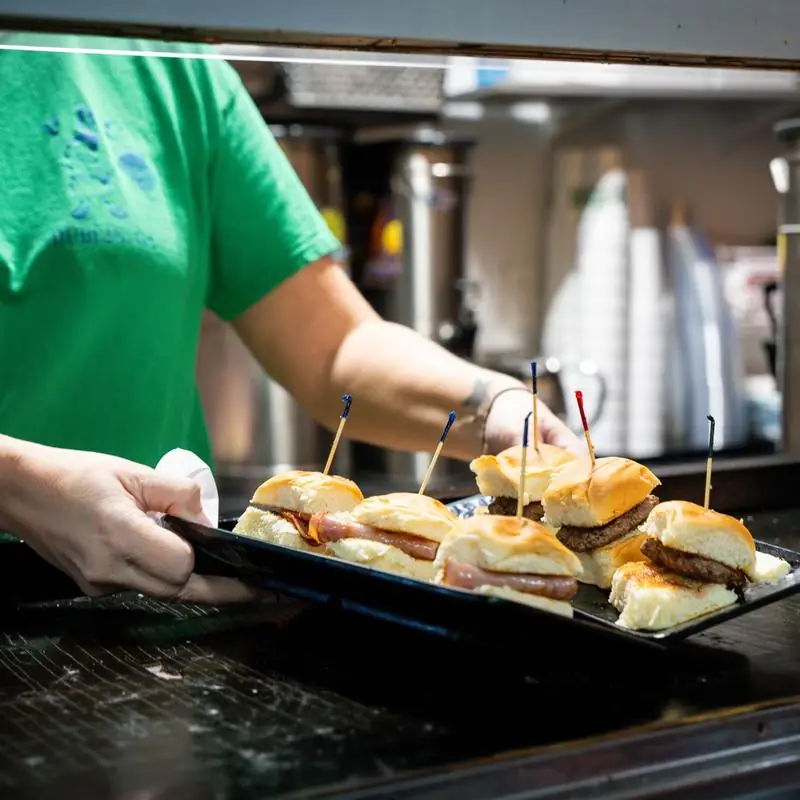 Pickle Barrel Cafe & Sports Pub - Vidalia