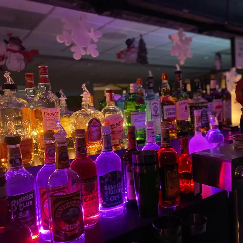 Jerzee's Restaurant & Bar