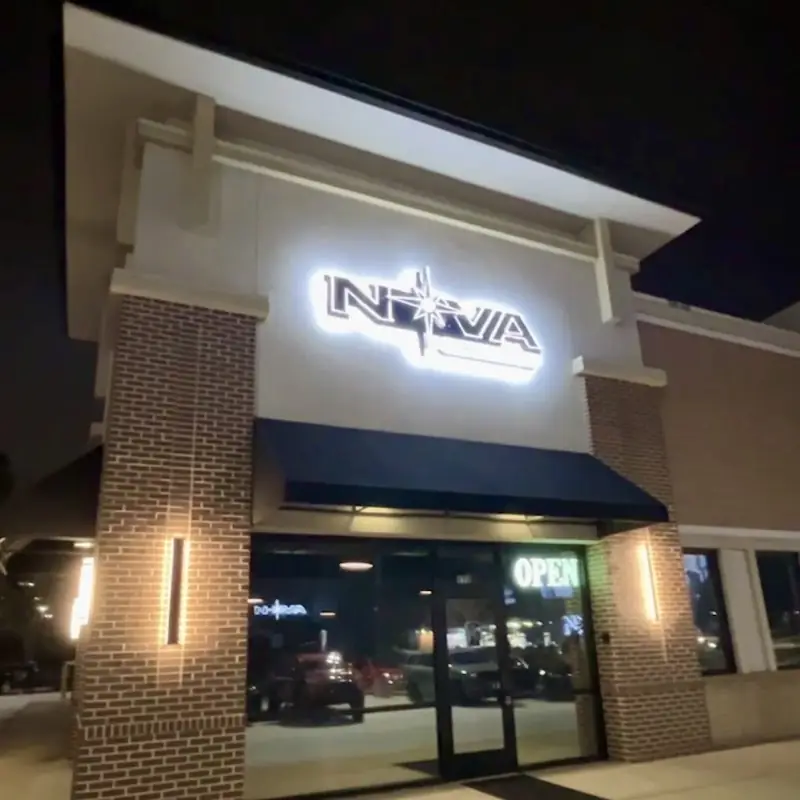Nova Kitchen and Cocktails