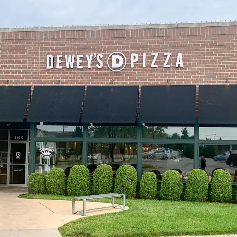 Dewey's Pizza - Ellisville