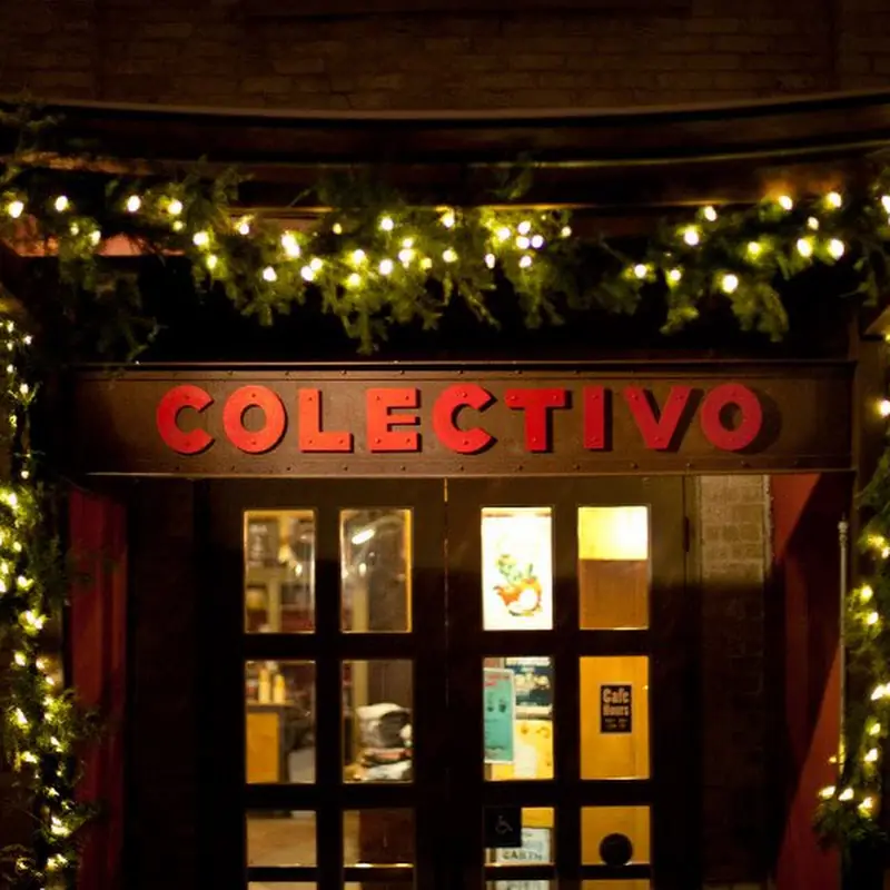 Colectivo Coffee Lakefront