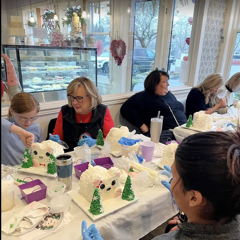 Celebrity Cake Studio