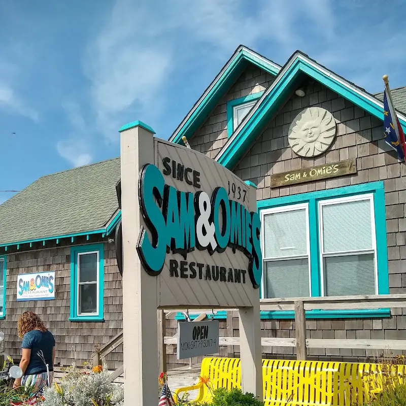 Sam & Omie's