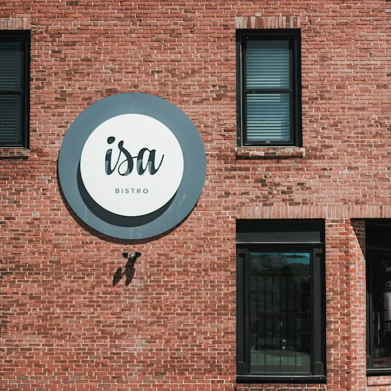 Isa Bistro