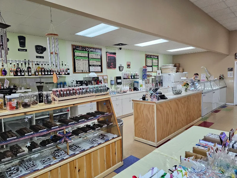 North Country Candy & Gifts, Hubbard Lake Coffee Bar