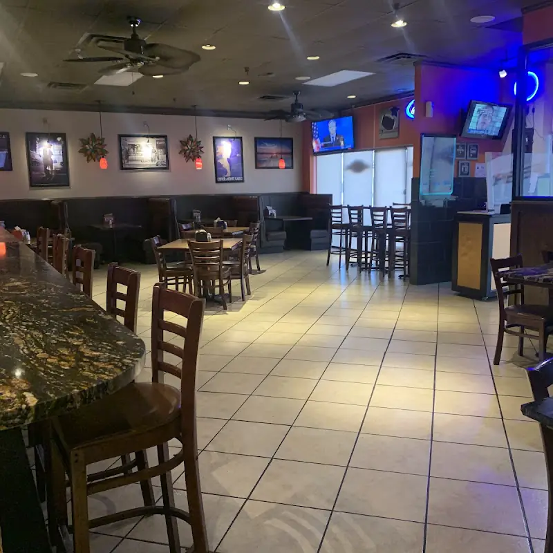 Bon-Bon Wings & Grill