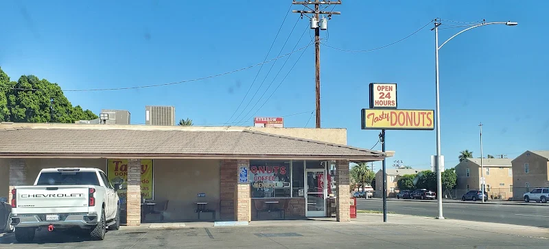 Tastys Donuts