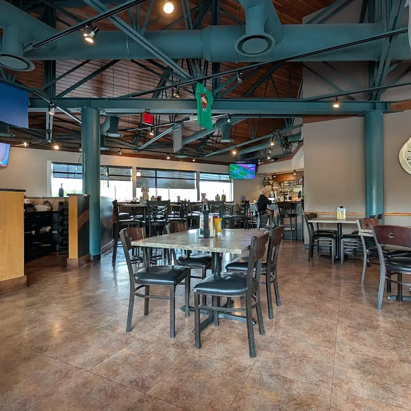 Amore’s Grill and Spirits