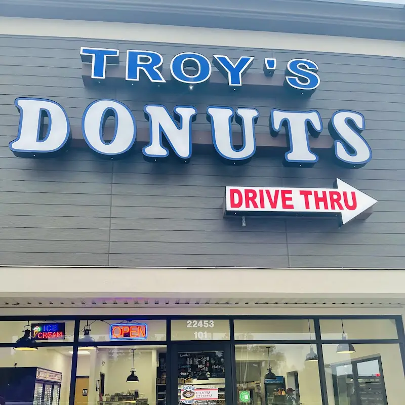 Troy’s Donuts