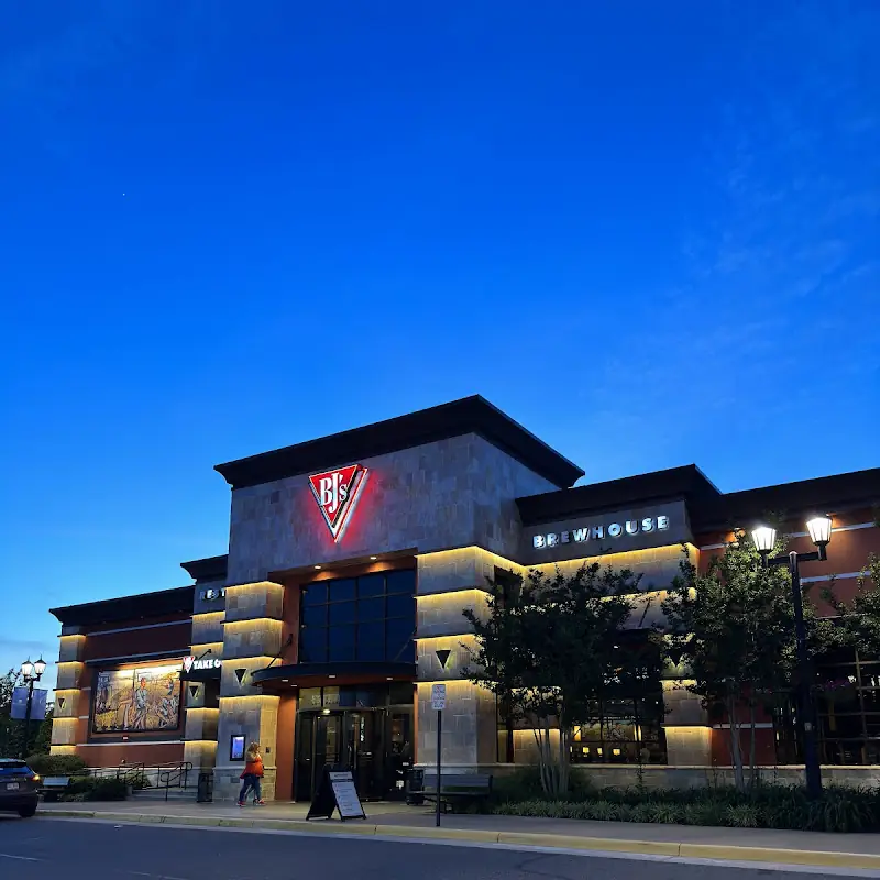 BJ's Restaurant & Brewhouse