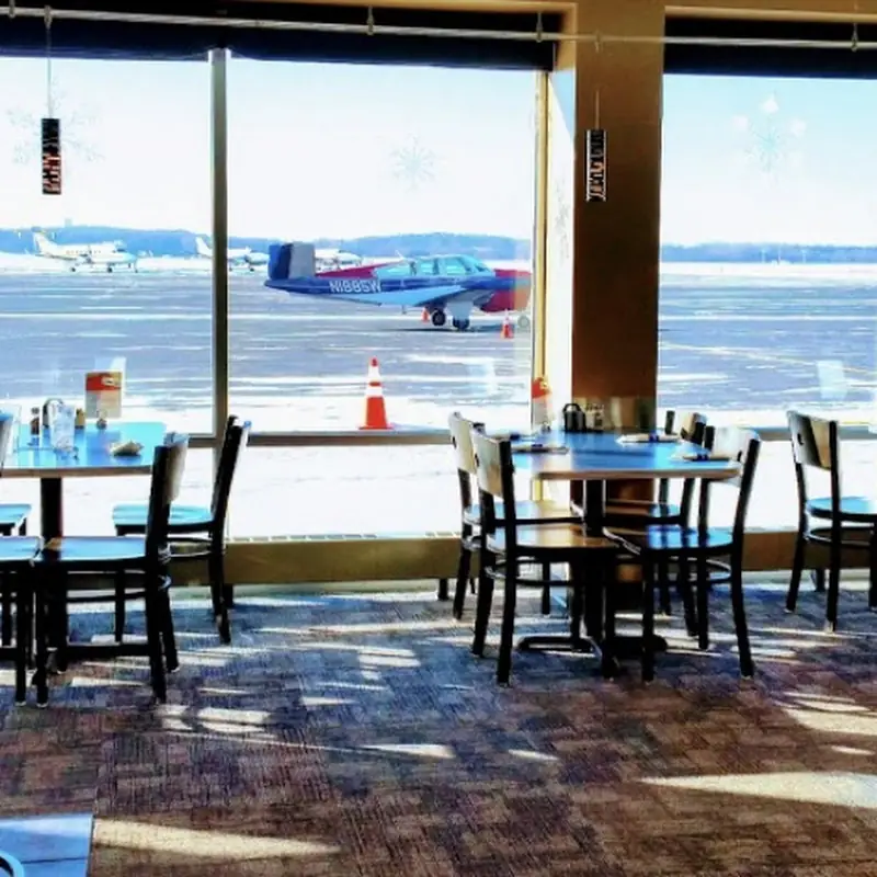 Jet Room Restaurant