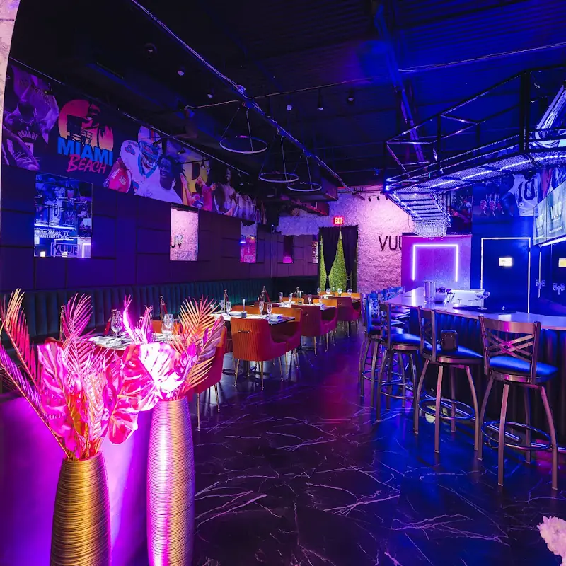 VUUR Restaurant & Lounge