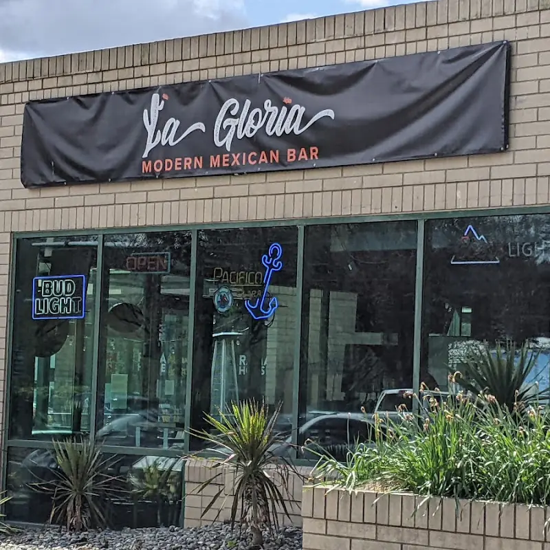La Gloria Modern Mexican Bar