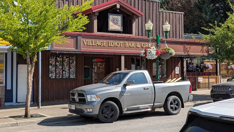 The Village Idiot Bar and Grill