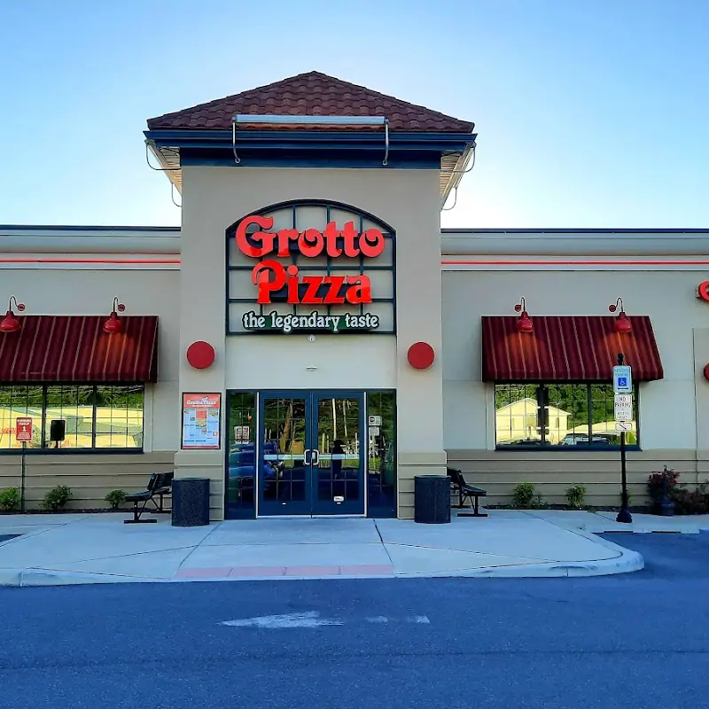 Grotto Pizza